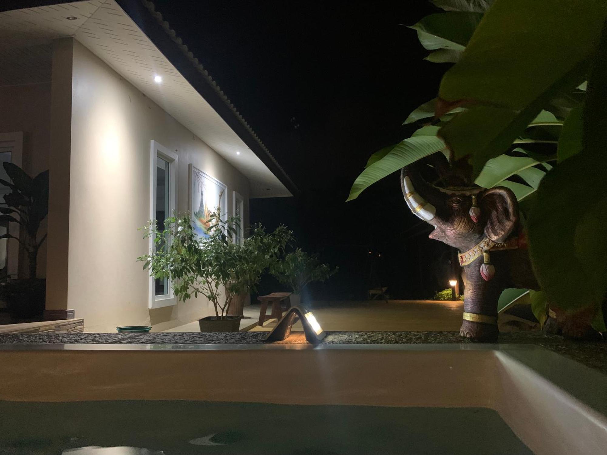 Pajaree And Udo'S Happy Homestay Trang Exterior photo